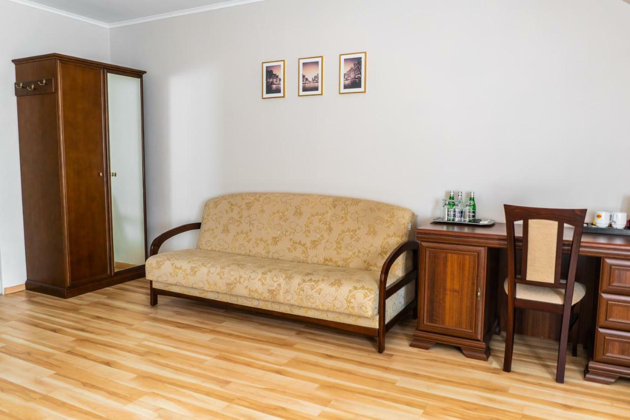Dworek Helena Biała Podlaska Buitenkant foto